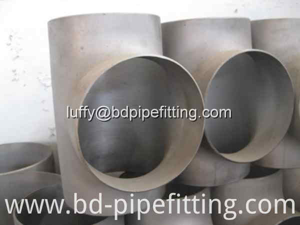 Stainless steel tee